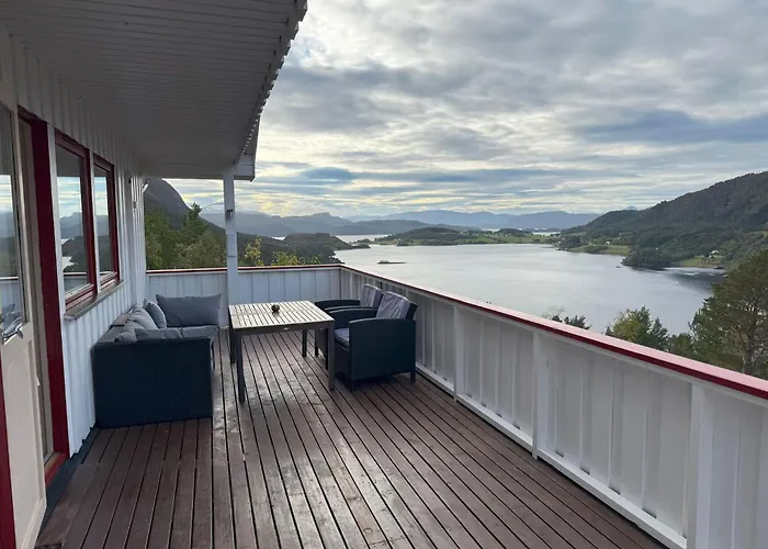 Great House With A Panoramic View Ferienhaus Storsaeter
